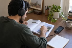 تمرین Listening با فایل صوتی کتاب